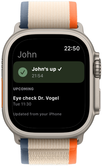 Eldear on Apple Watch showing a check-in